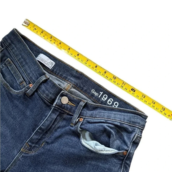 Gap 1969 Women's Legging Jeans Size 28R Medium Wash Blue - Picture 3 of 6
